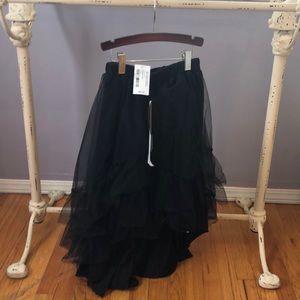 Girls hi-lo tulle skirt.